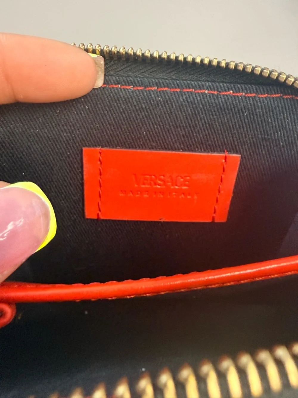Versace Zipper Wallet - Picture 4 of 4